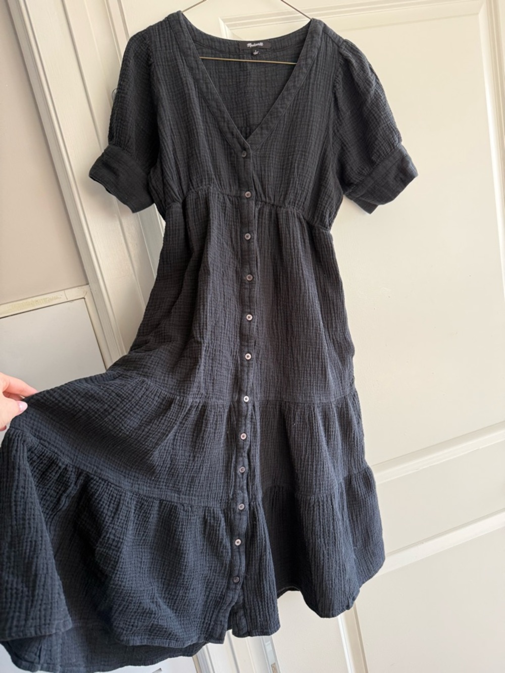 Madewell Black Button-Front V-Neck Tiered Midi Dress